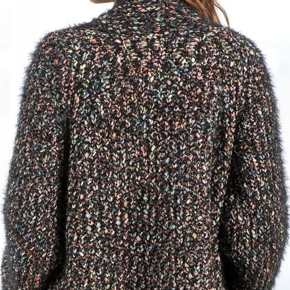 Cardigan - Picture 3 of 6